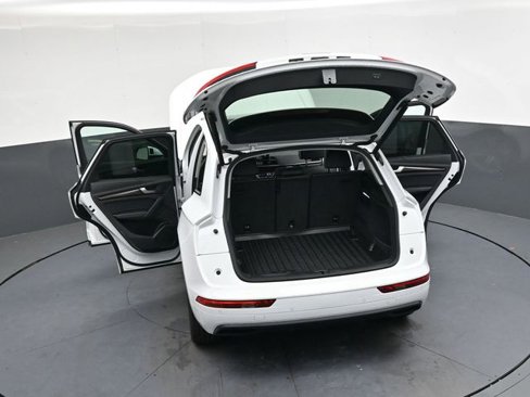 Used 2019 Audi Q5 2.0T Premium Plus w/ Premium Plus Package image 30