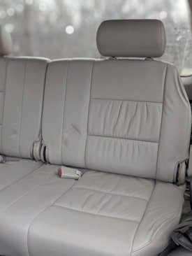 Used 2001 Toyota Land Cruiser image 10