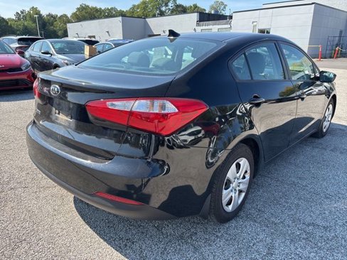 Used 2016 Kia Forte LX image 5