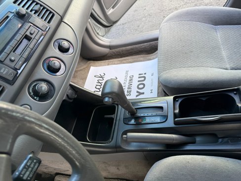 Used 2003 Toyota Camry LE image 10