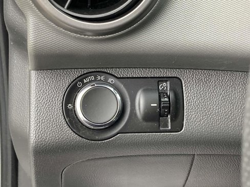 Used 2013 Chevrolet Sonic LT image 19