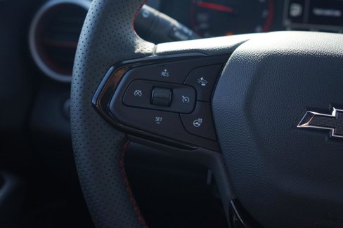 New 2025 Chevrolet Trax RS image 15