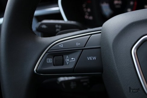 New 2025 Audi Q3 2.0T Premium image 14