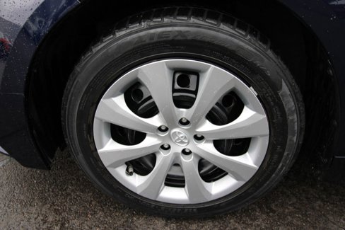 Used 2020 Toyota Corolla LE image 27