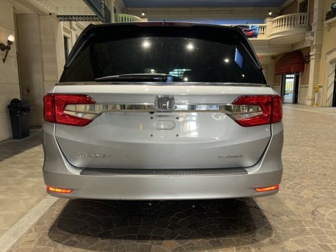 Used 2018 Honda Odyssey EX-L image 4