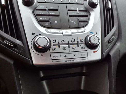 Used 2011 Chevrolet Equinox LT w/ Driver Convenience Package image 18