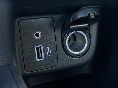 New 2025 Nissan Versa S w/ Trunk Package image 23