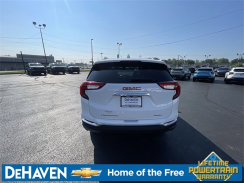 Certified 2023 GMC Terrain SLT w/ Infotainment Package II image 32