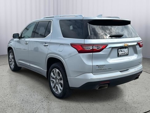 Used 2020 Chevrolet Traverse Premier image 3