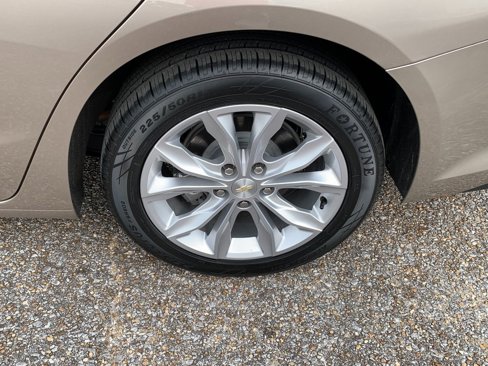 Used 2023 Chevrolet Malibu LT image 8