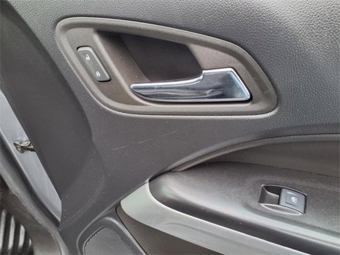 Used 2022 Chevrolet Colorado LT w/ Fleet Safety Package image 25