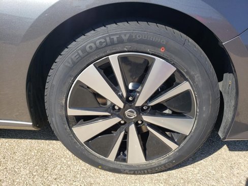 Certified 2022 Nissan Altima 2.5 SV image 45