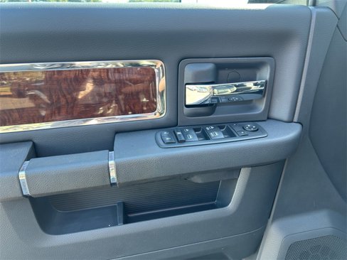 Used 2012 RAM 1500 Laramie image 11