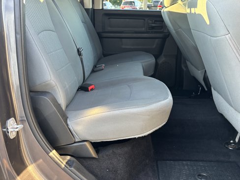 Used 2015 RAM 1500 Express image 15