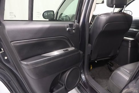 Used 2014 Jeep Compass Limited image 12