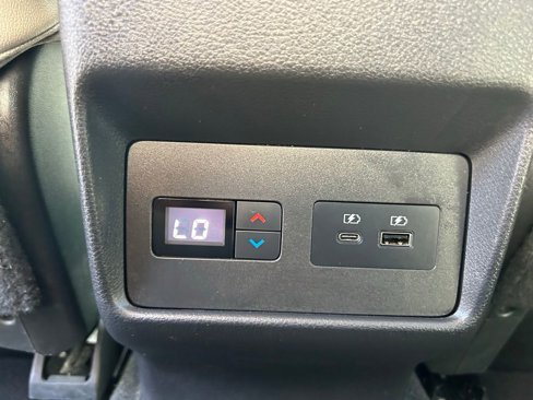 Used 2021 Nissan Rogue SL w/ Premium Package image 38