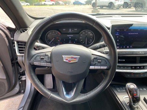 Used 2023 Cadillac CT5 Luxury w/ Cold Weather Package image 13