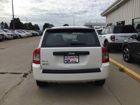 Used 2010 Jeep Compass Sport image 5
