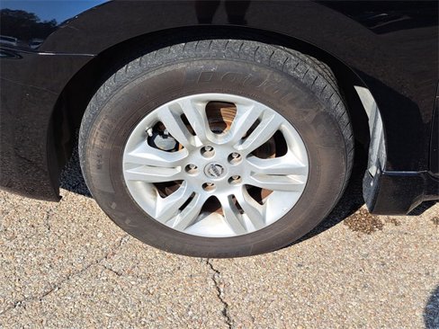 Used 2012 Nissan Altima 2.5 SL w/ 2.5SL Pkg image 9
