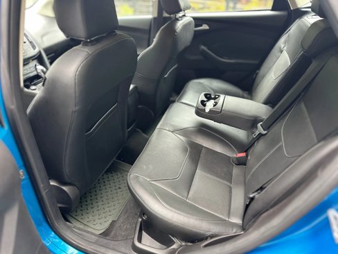 Used 2015 Ford Focus SE w/ Equipment Group 201A image 8