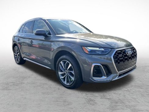 Certified 2023 Audi Q5 2.0T Premium Plus w/ Premium Plus Package image 3