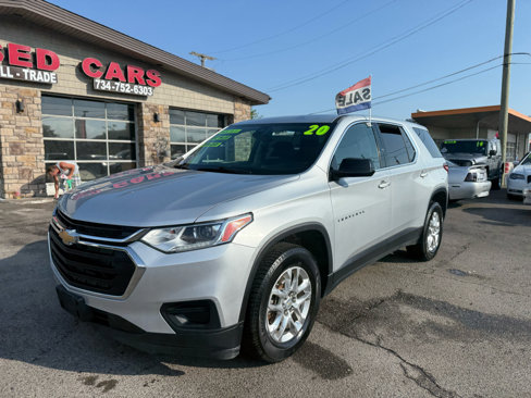 Used 2020 Chevrolet Traverse LS image 3