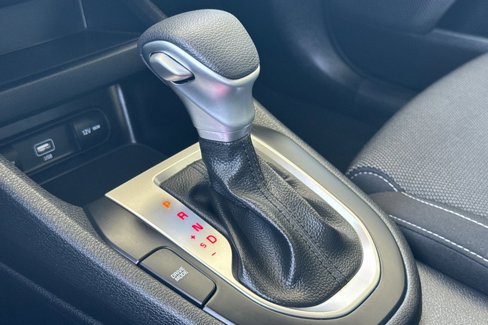Used 2023 Kia Forte LXS w/ LXS Technology Package image 18
