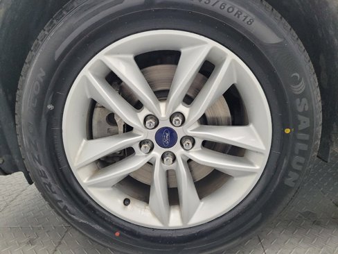 Used 2015 Ford Edge SEL w/ Equipment Group 201A image 31