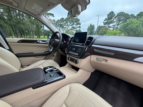 Used 2018 Mercedes-Benz GLE 350 image 19