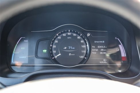 Used 2018 Hyundai Ioniq Electric image 22