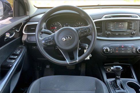 Used 2016 Kia Sorento LX image 6