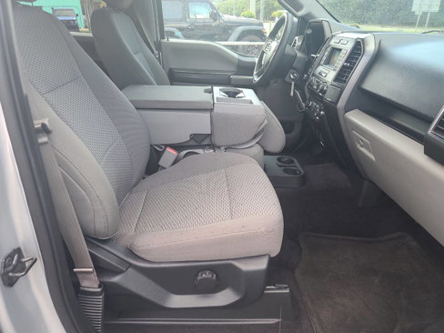 Used 2017 Ford F150 XLT image 30