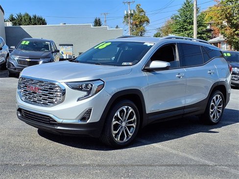 Used 2018 GMC Terrain SLT image 3