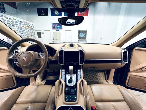 Used 2013 Porsche Cayenne image 30