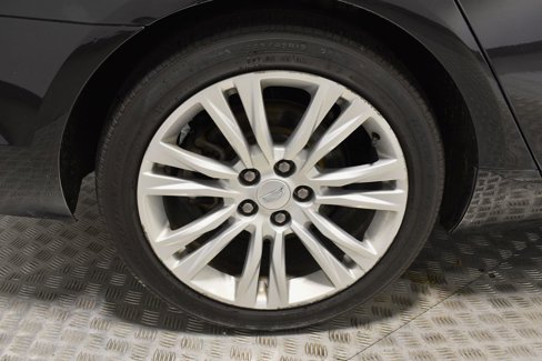 Used 2019 Cadillac XTS Luxury image 35