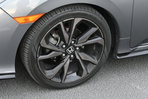 Used 2019 Honda Civic Sport image 5