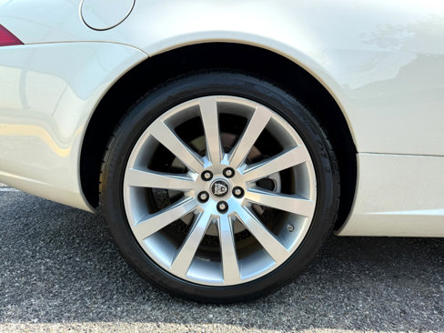 Used 2007 Jaguar XK Coupe image 22