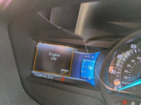 Used 2015 Ford Fusion SE image 12