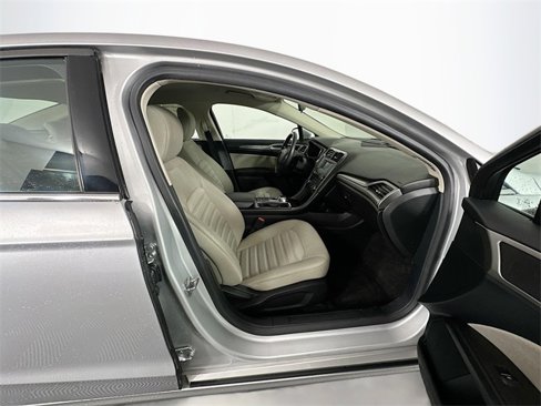 Used 2018 Ford Fusion S image 25