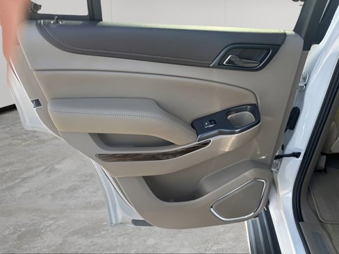Used 2018 GMC Yukon SLT w/ Premium Edition image 19