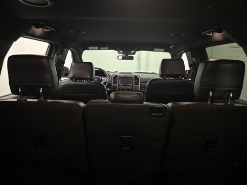 Used 2018 Ford Expedition XLT w/ Equipment Group 202A image 13