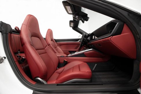 Used 2024 Porsche 911 Carrera image 42