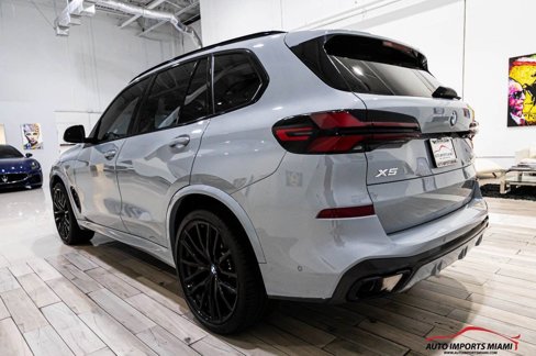 Used 2024 BMW X5 sDrive40i w/ M Sport Package image 21