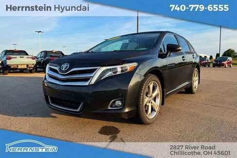 Used 2015 Toyota Venza Limited image 3