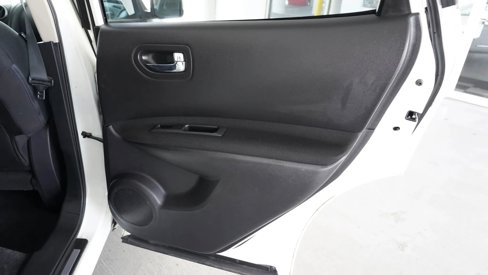 Used 2013 Nissan Rogue SV image 12