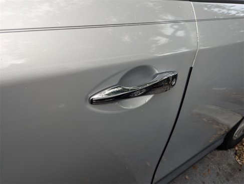 Used 2015 Nissan Pathfinder S image 6