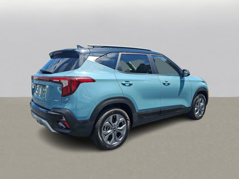Used 2024 Kia Seltos S image 11