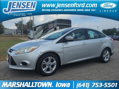 Used 2014 Ford Focus SE image 1