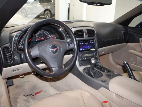 Used 2007 Chevrolet Corvette Convertible w/ Preferred Equipment Group image 13