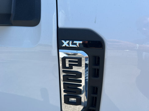 New 2026 Ford F250 XLT image 9